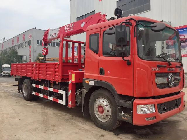 東風D9單橋隨車吊-長興8噸隨車吊