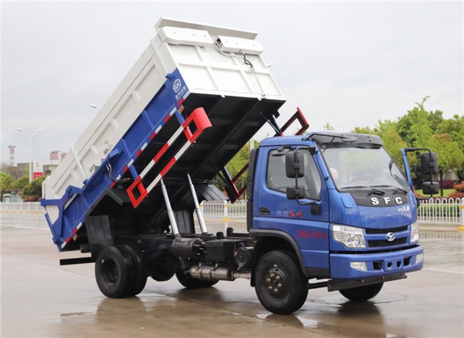 地下室款壓縮對(duì)接垃圾車